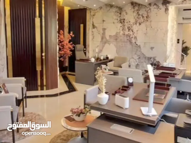 مكتب الايجار مشطب سوبر لوكس