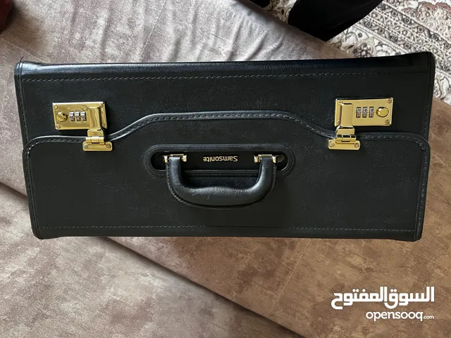  Bags - Wallet for sale in Amman