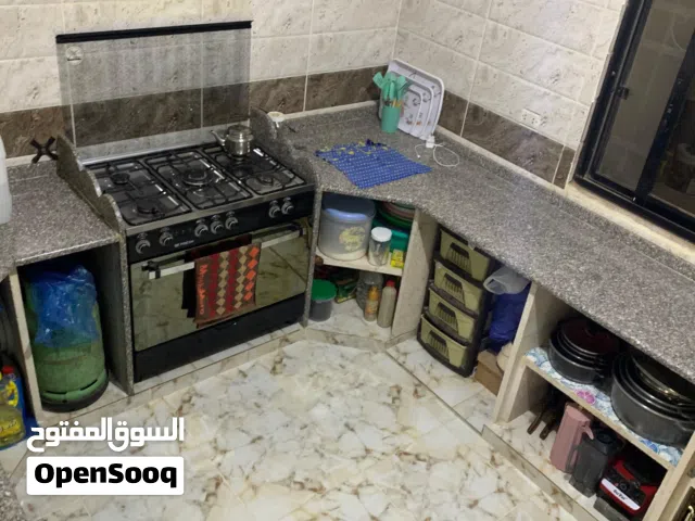 100 m2 3 Bedrooms Townhouse for Sale in Mafraq Al-Badiah Ash-Shamaliyah