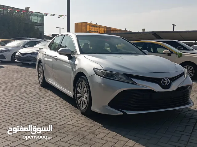 تويوتا كامري 2018 LE خليجي هايبرد