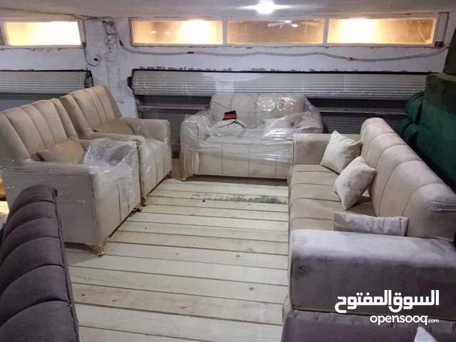 طقم كنب سبع مقاعد جديد للبيع