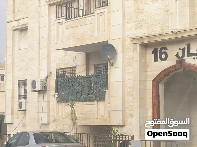 شقه للبيع ايدون قرب المستشفى