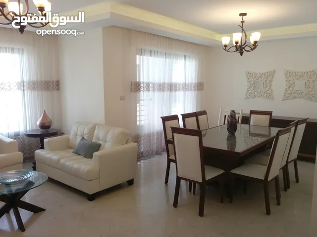 235 m2 4 Bedrooms Apartments for Sale in Amman Um Uthaiena