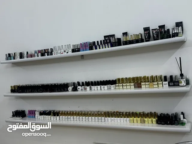 رفوف عدد 3 للبيع