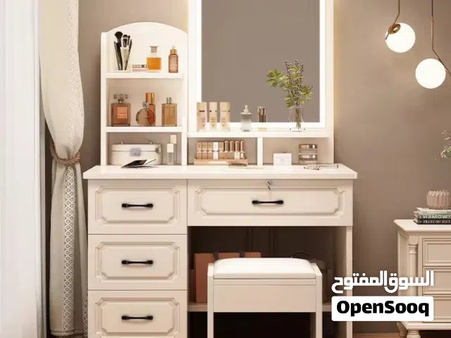 ميز مرايه مع طابوريه