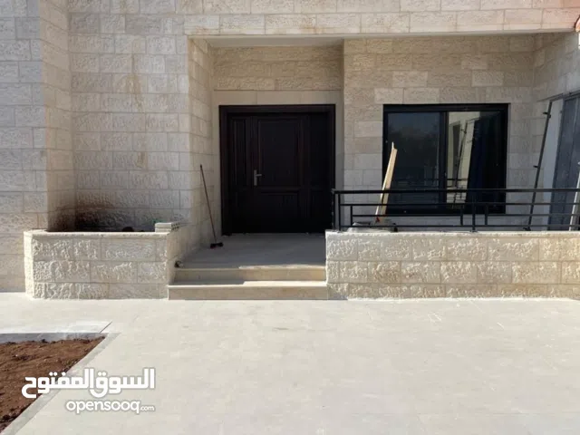 فيلا مستقلة للبيع في كمباوند الأندلسية