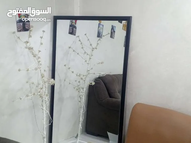 مراية صلون جديده للحلاقه مع كرسي حديد