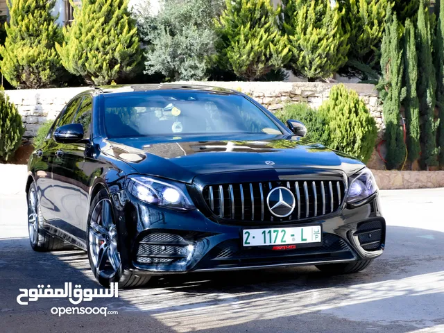 مرسيدس E220d ديزل بوضع الشركة صيانة شاملة