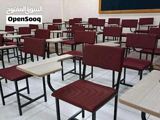 كرسي محاضرات تفصيل خشب حديد منجد فخم تقيل مع تكاية 22 دينار