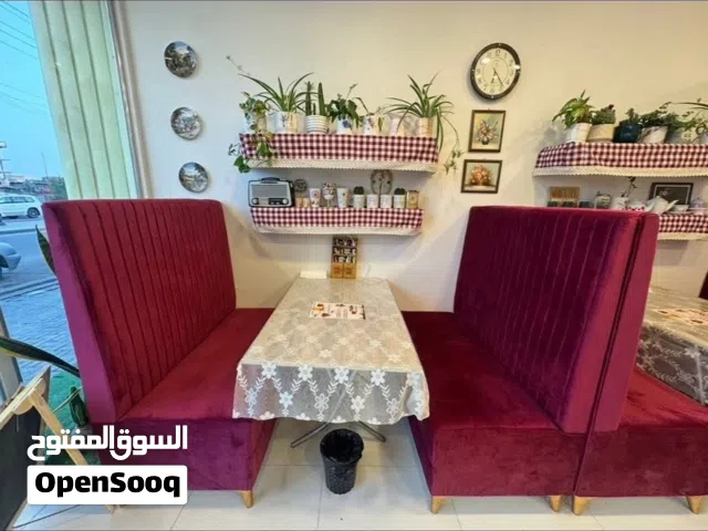 قنفات مطاعم للبيع  صناعة عراقية درجة اولى استخدام 3 شهور فقط الطول 120 الارتفاع 150 قديفة السعر  450