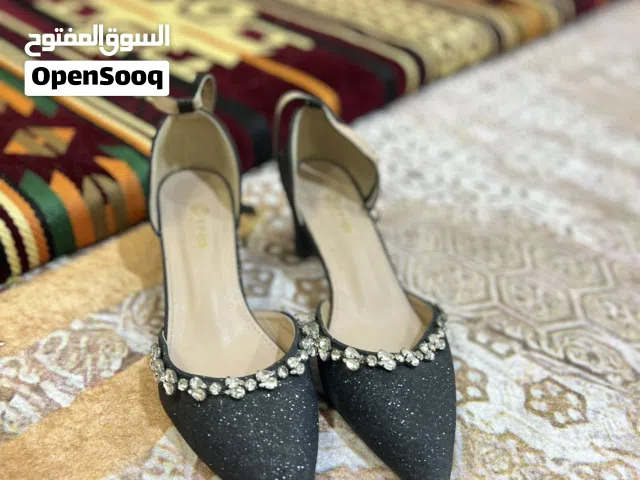 احذية رسمية كعب