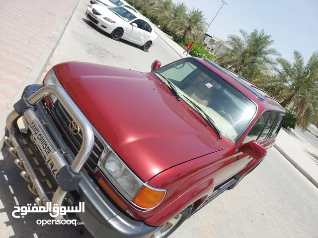 لاندكروزر للبيع