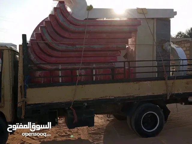 متشي كنتر لى نقل البضائع وأثاث المكتبي والمنزلي داخل وخارج طرابلس