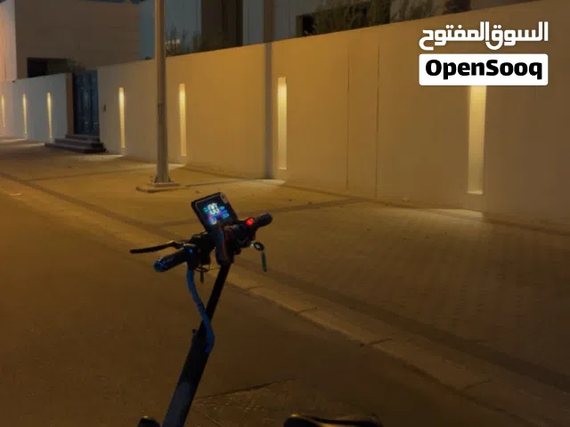 سكوتر كهربائي قوي جدا وسريع جدا يمشي 66 km  قابل للفصال بشكل بسيط