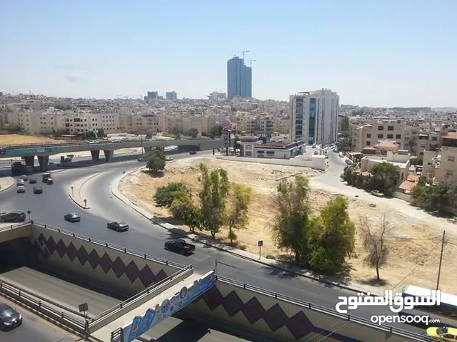 مكاتب للإيجار 78 متر في شارع مكة – اطلالة رائعة وبسعر منافس