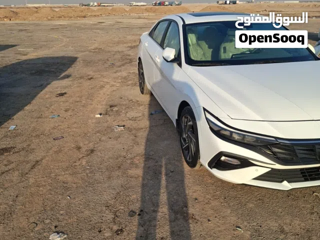 2024 هيونداي النترا GL