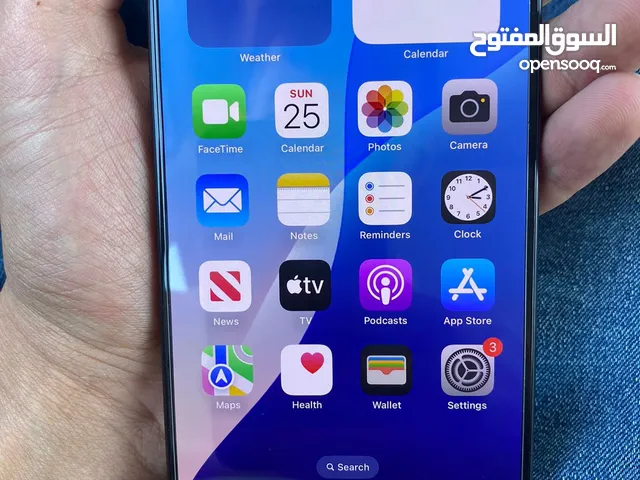 Apple iPhone 15 Pro Max 256 GB in Amman