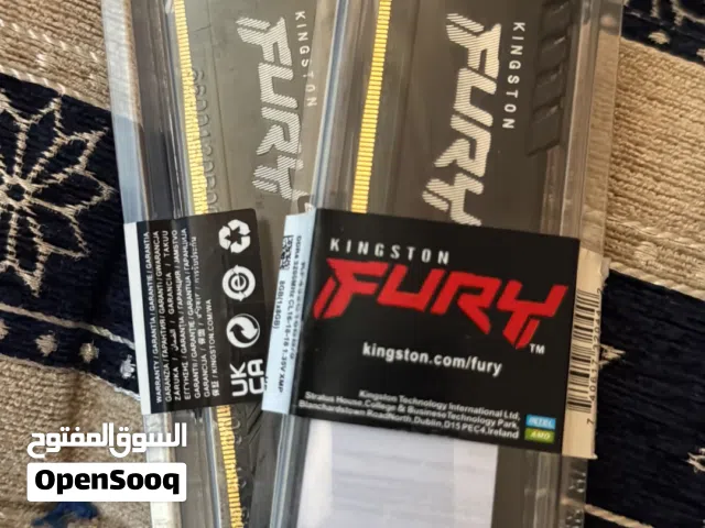 للبيع قطعتين RAM من نوع Kingston FURY الأصلي
