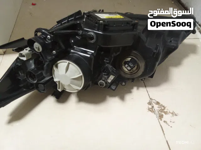 مصباح سيارات مستعمل