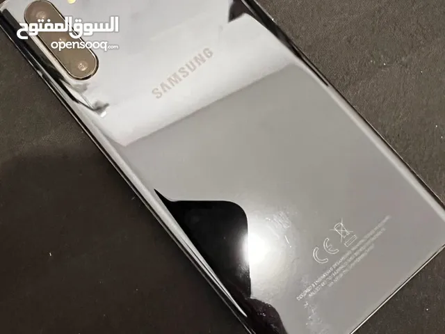 Samsung Galaxy S10 5G 256 GB in Al Riyadh