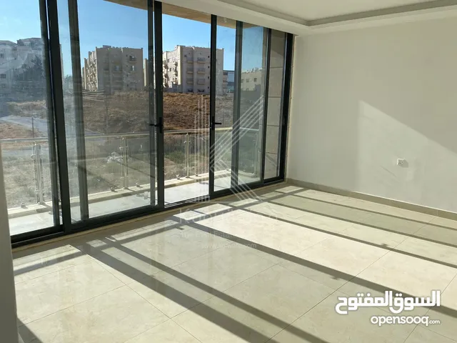 شقة مميزة للبيع في عمان - دير غبار - طابق أول