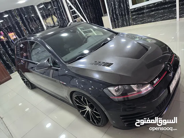 Golf gti  وارد الماني مش خليجي  ترخيص 2016 فل الفل