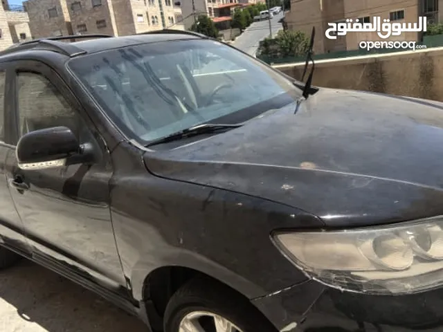 Used Hyundai Grand Santa Fe in Amman
