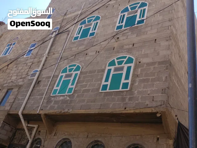 بيت لبنتين حر للبيع اربعه دور