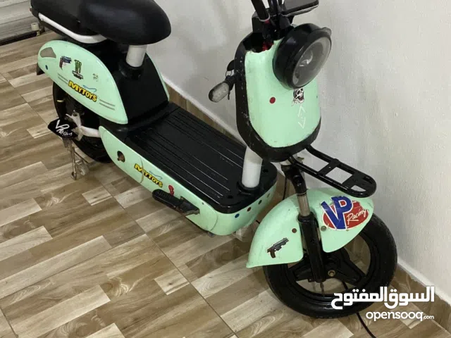 سكوتر للبيع السعر 65 دينار