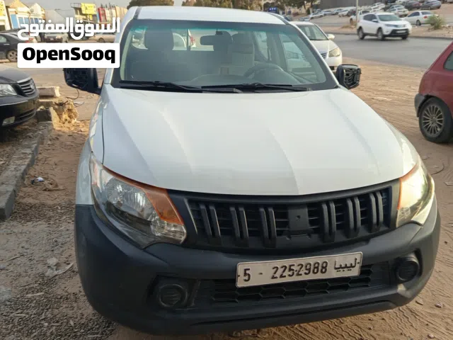 2016 Mitsubishi L200 Double Cab GLX