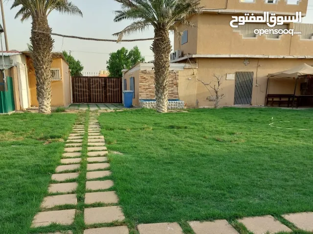 5 Bedrooms Chalet for Rent in Al Ahmadi Rajim Khashman