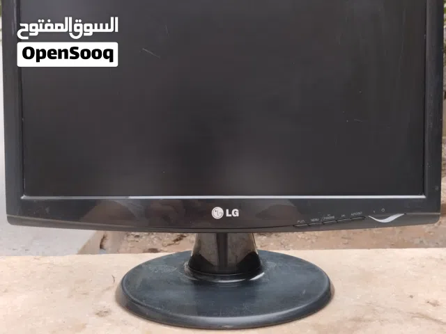 18.5" LG monitors for sale  in Tripoli