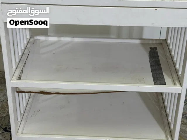 طاولة 3 ارفف