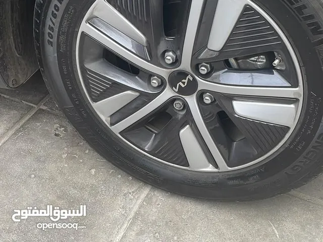 Michelin 16 Tyre & Rim in Amman