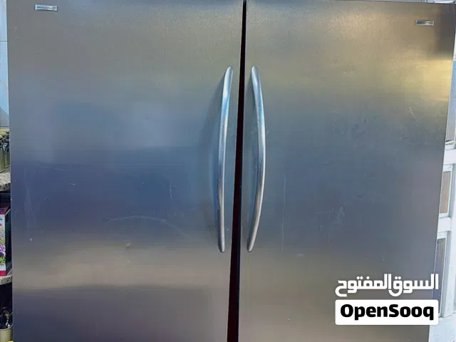 ثلاجة حجم كبير وفريزر حجم كبير للبيع