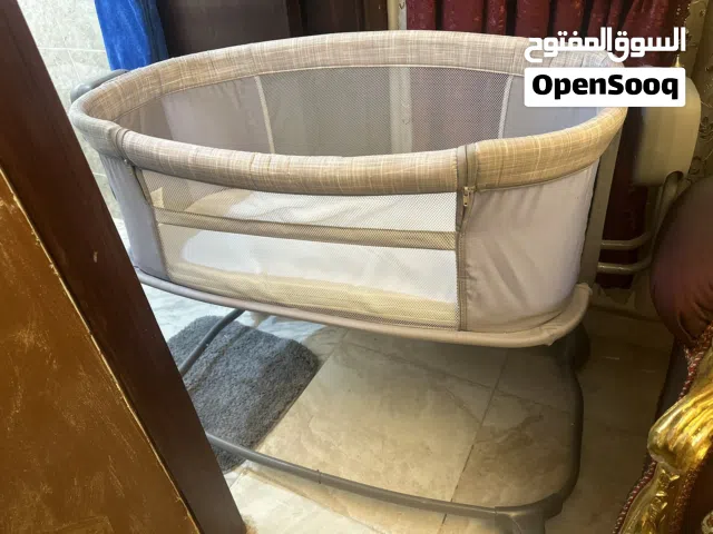 سرير بيبي كهربائي Mastela