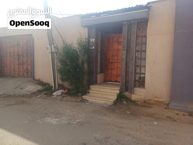 200 m2 3 Bedrooms Townhouse for Rent in Tripoli Ain Zara