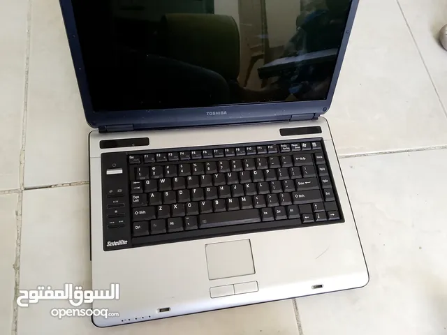 لابتوبات شغالات عدد 2 100% مع شنتات ن ما حداش يسالني عن راماتهن لاني والله ما بعرف بس هن شغالات