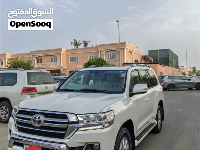 2019 Toyota Land Cruiser GXR