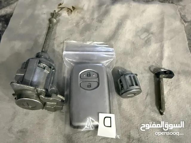 للبيع قطع غيار واكسسوارات لاندكروزر