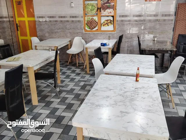 للبيع مطعم 110 متر بموقع ممتاز مجهز بالكامل ويعمل يمكن تطويره