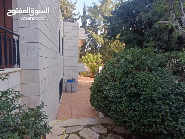 720 m2 More than 6 bedrooms Villa for Sale in Amman 4th Circle