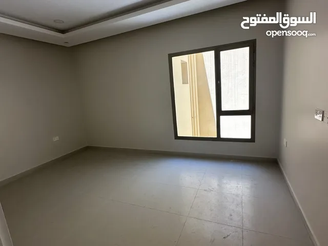 شقه شامل مع المكيفات