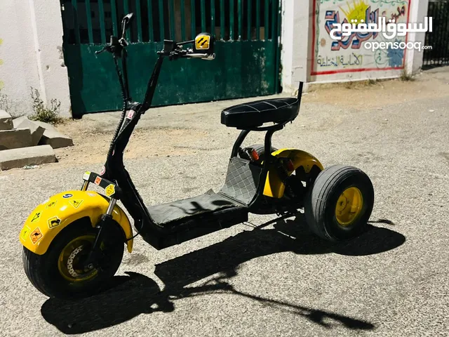 دراجه ثلاثيه للبيع بطاريه ليثيوم
