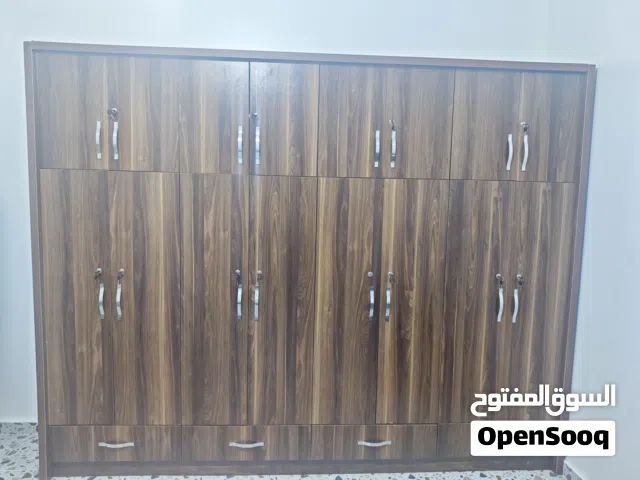 دولاب كبير جدآ مع اقفال تبارك الرحمن
