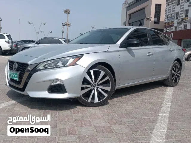 2020 Nissan Altima, SR All