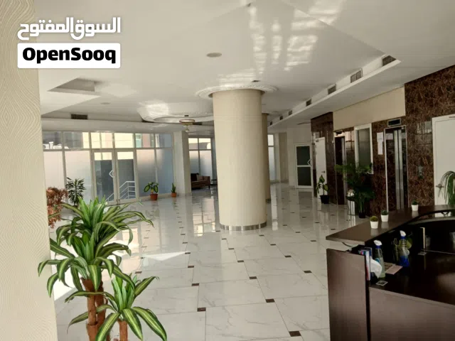 للايجار شقة تشطيب راقي المطبخ مجهز الجابرية