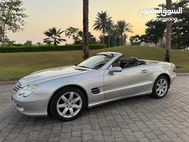 mercede benz sl350 v6 hard top convertible still in very good condition