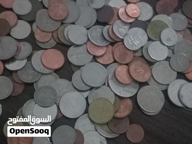 عملات لدول كثيرة  260 عملة