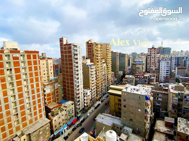 للبيع شقه في سيدي بشر بحري شارع جمال عبد الناصر الرئيسي خطوات للاقبال
